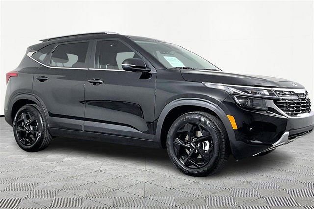 Certified 2026 Kia Seltos EX w/ EX Sunroof Package image 3