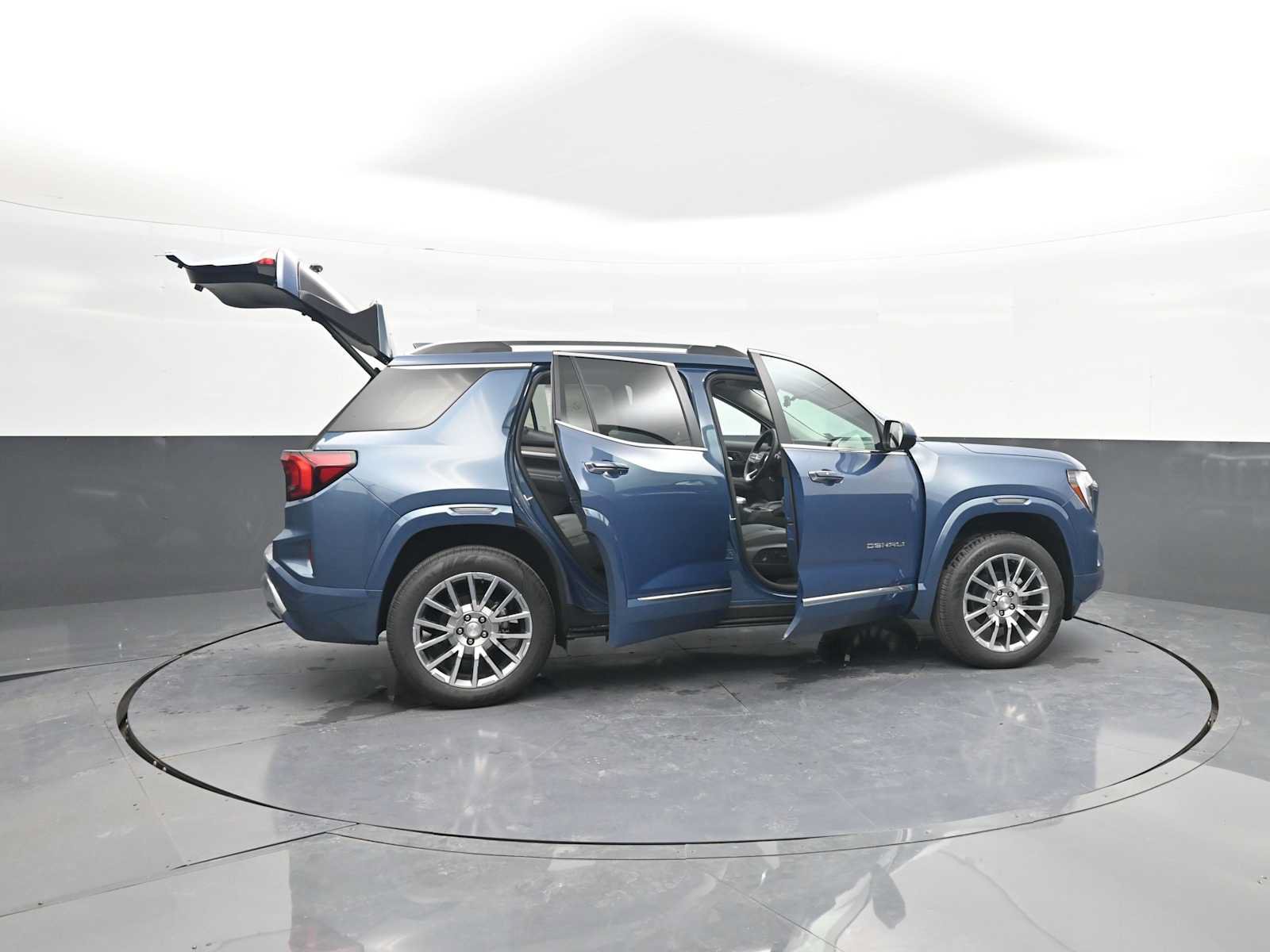 New 2026 GMC Terrain Denali AWD/4WD image 42