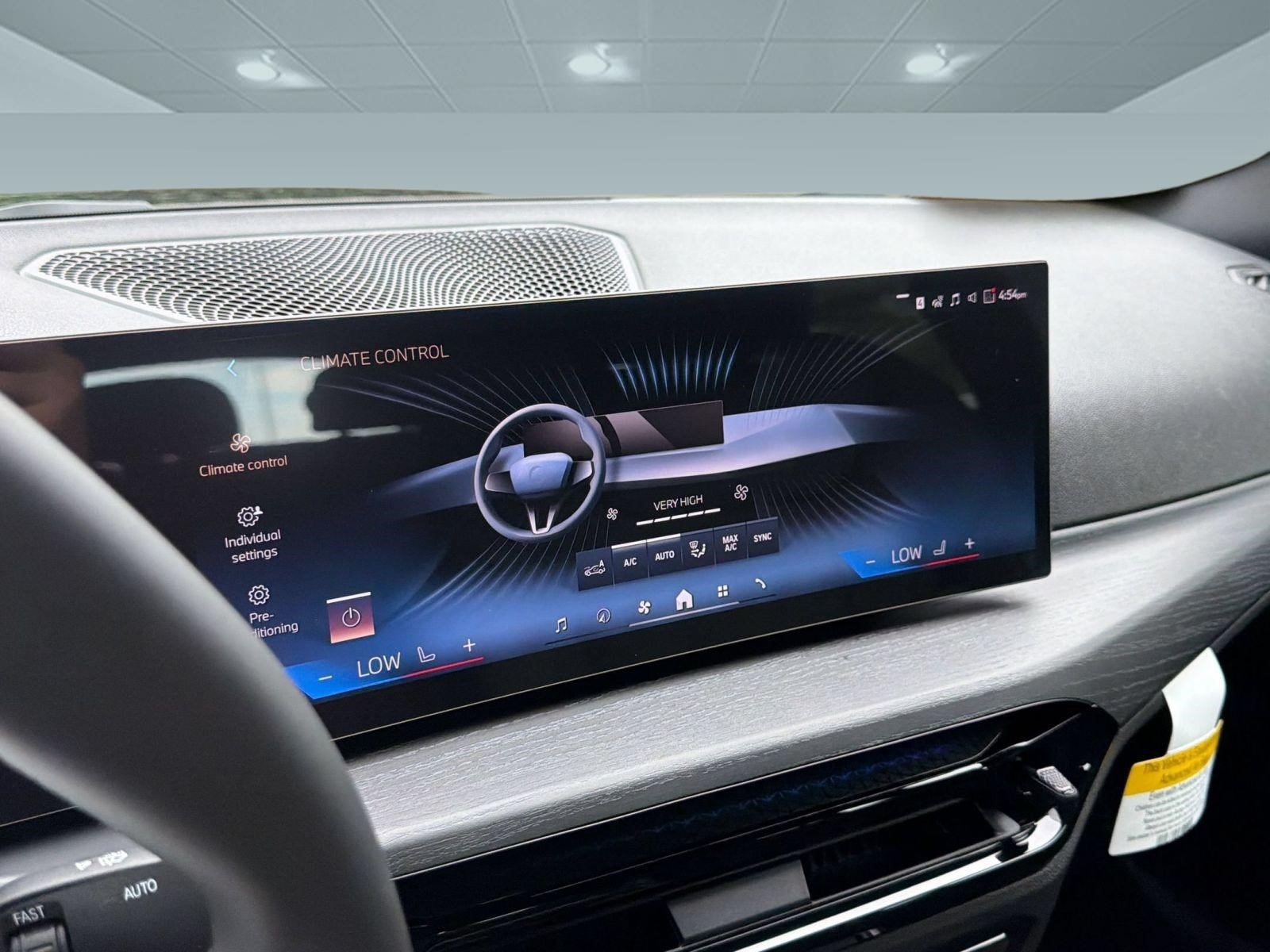New 2026 BMW i4 eDrive40 w/ Parking Assistance Package RWD image 21
