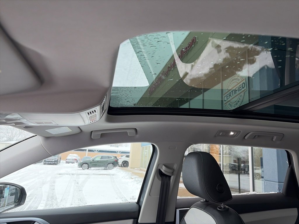 Used 2025 Volkswagen Taos SEL w/ Black Wheel Plus Package image 16