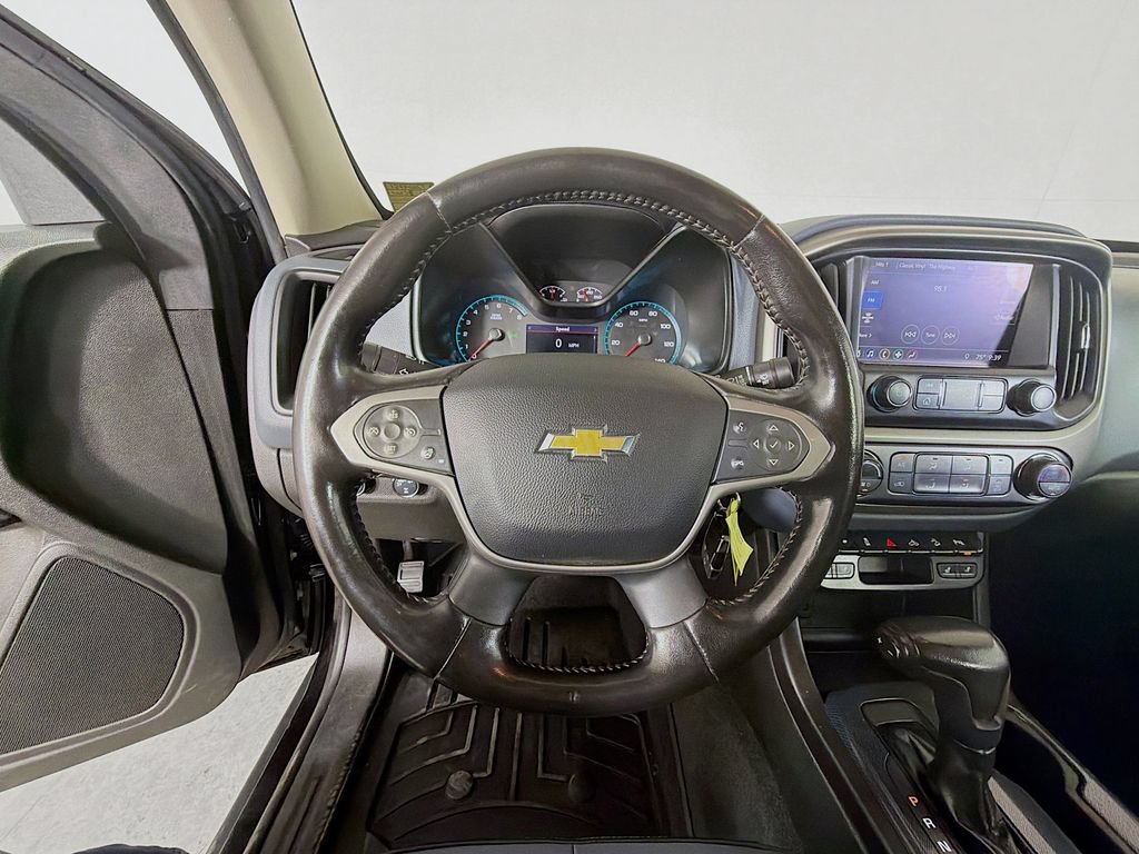 Used 2021 Chevrolet Colorado Z71 AWD/4WD image 13