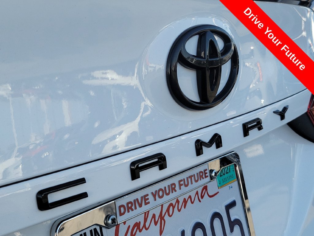 Used 2023 Toyota Camry SE FWD image 23