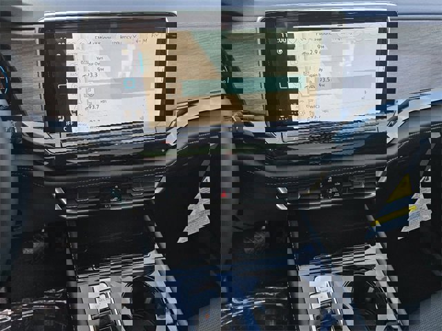 New 2025 Volkswagen Atlas SEL image 14