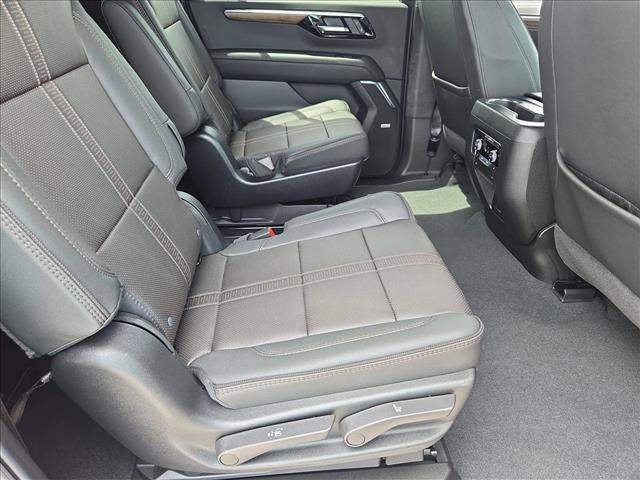 Certified 2026 Chevrolet Suburban High Country RWD image 20