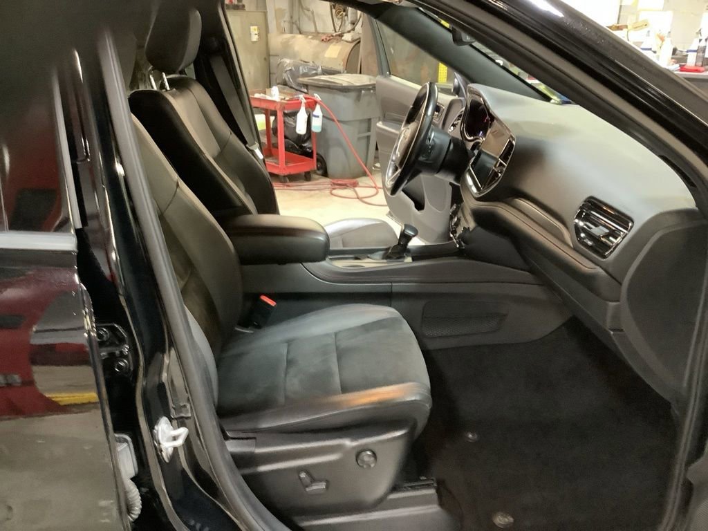 Used 2021 Dodge Durango R/T w/ Tow 'N Go Package AWD/4WD image 22