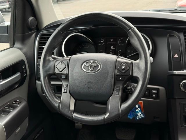 Used 2018 Toyota Sequoia Limited AWD/4WD image 9