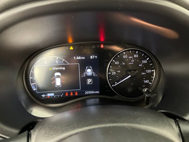 Used 2024 Nissan Kicks SR w/ SR Premium Package FWD image 25