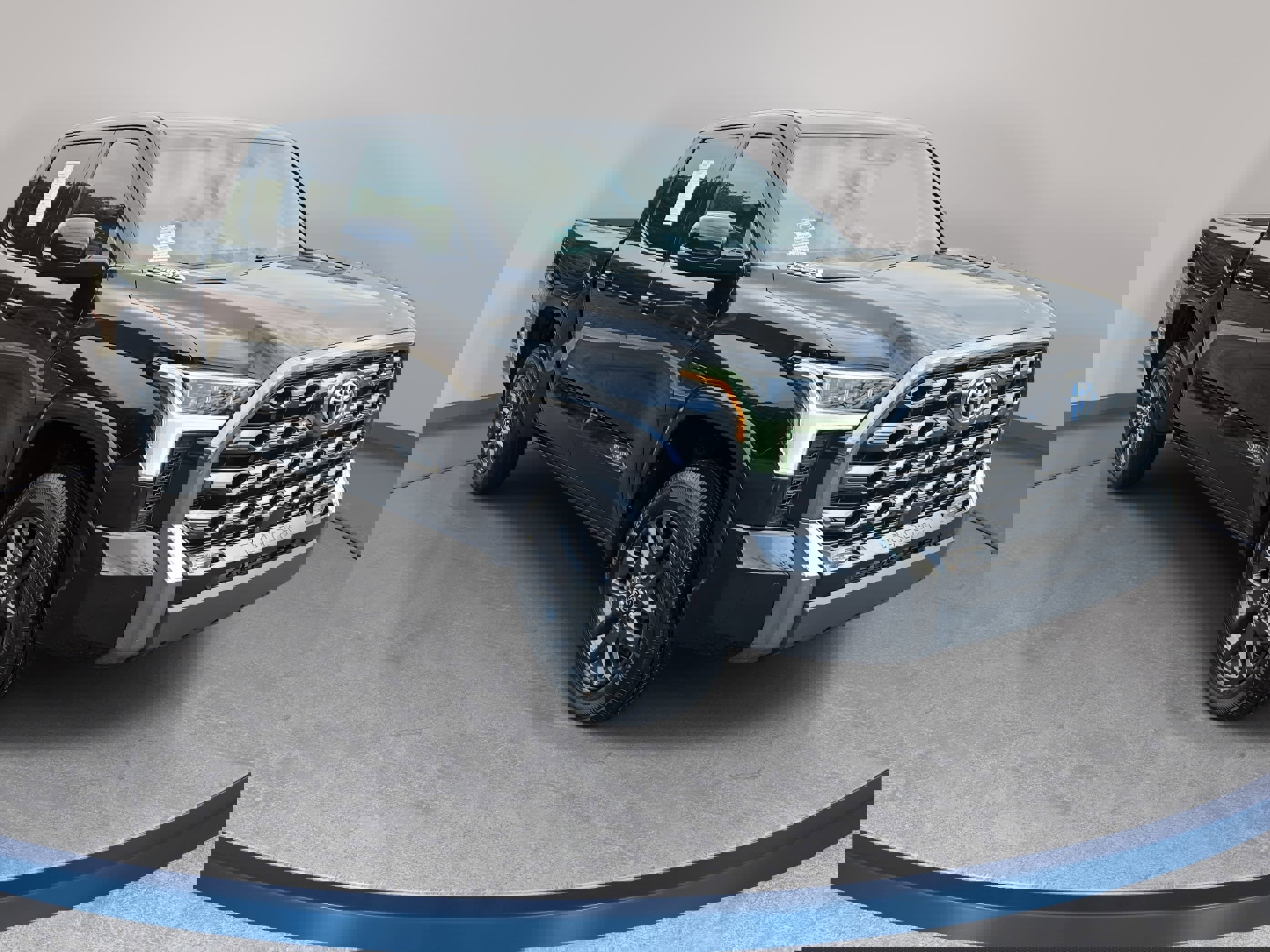 Used 2023 Toyota Tundra Platinum w/ Advanced Package image 3