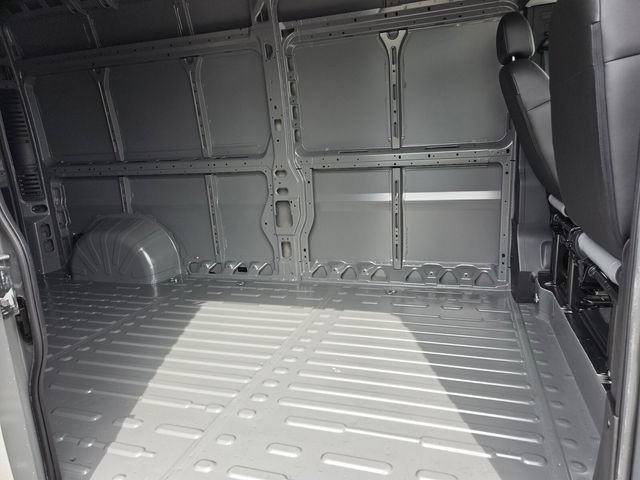 New 2026 RAM ProMaster 2500 w/ Convenience Group FWD image 6