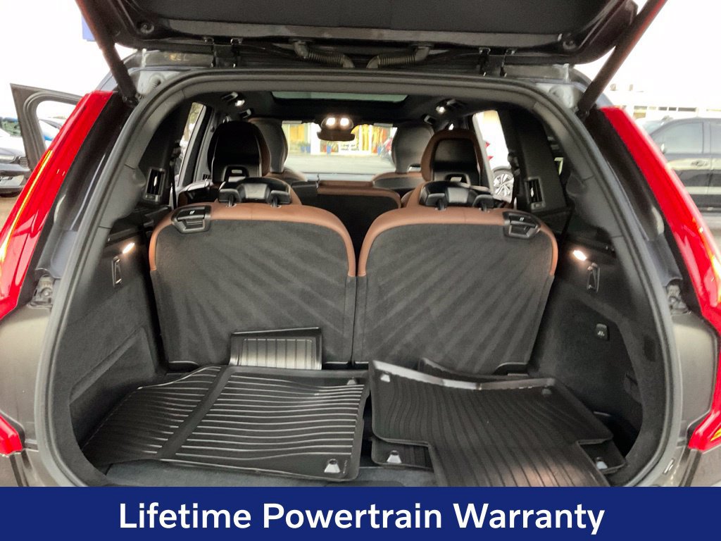 Certified 2024 Volvo XC90 T8 Plus AWD/4WD image 25