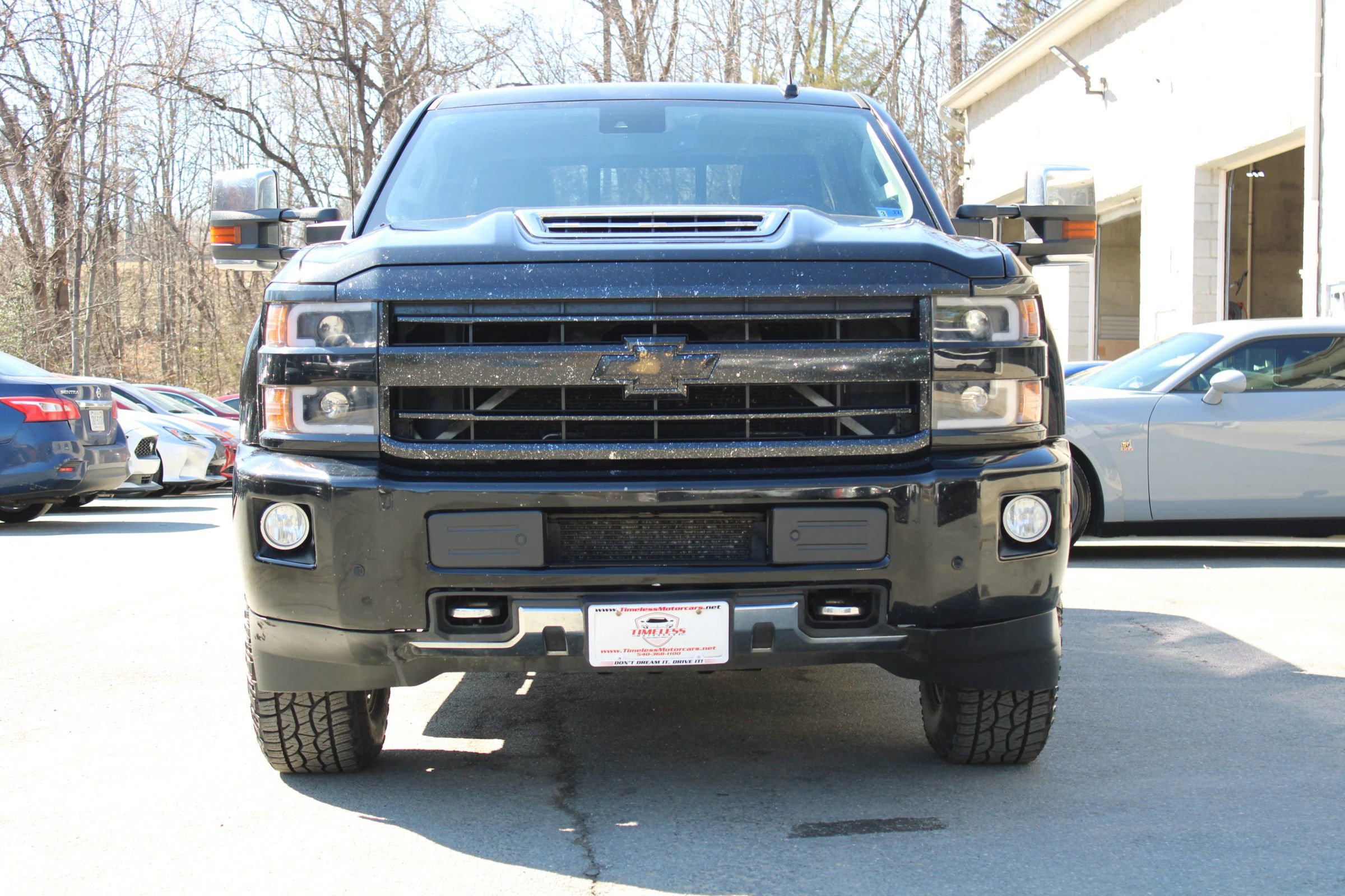Used 2019 Chevrolet Silverado 2500 High Country w/ Duramax Plus Package image 2