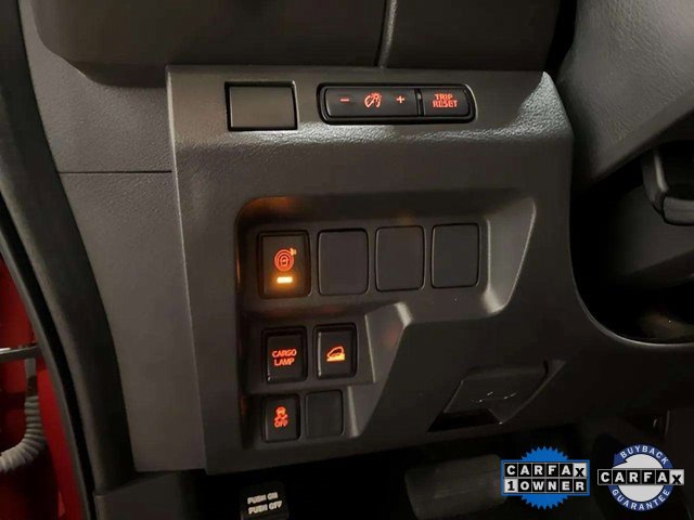 Used 2025 Nissan Frontier SV image 30