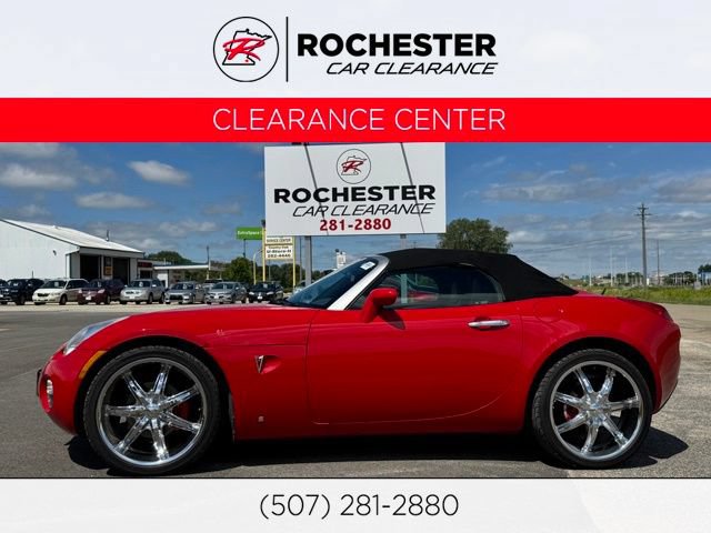 Used 2006 Pontiac Solstice Convertible w/ Premium Package RWD image 1
