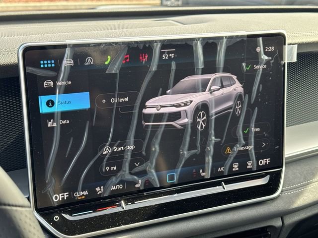 New 2026 Volkswagen Tiguan SE R-Line FWD image 16