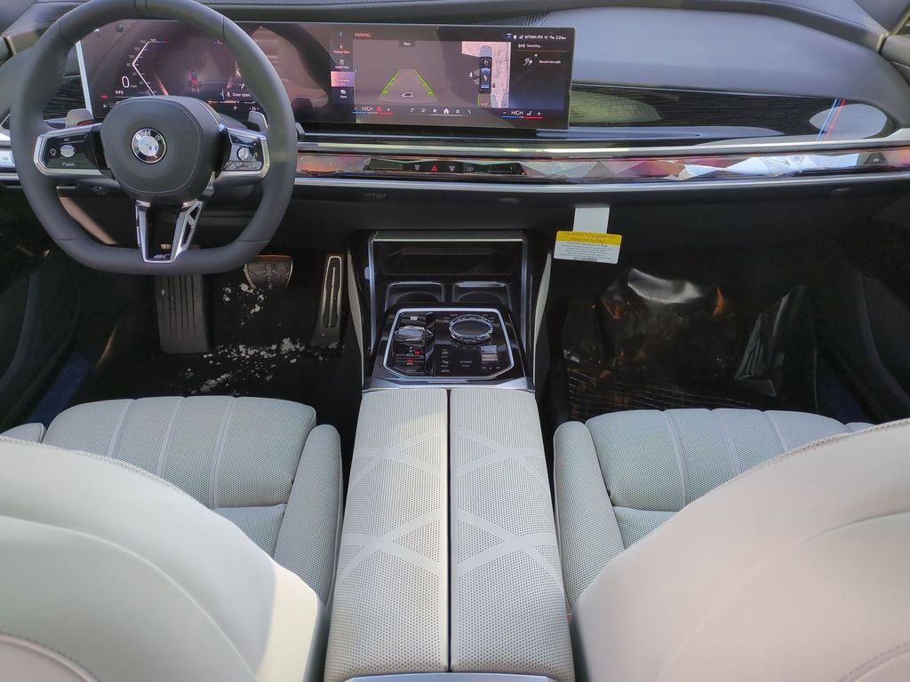New 2026 BMW 740i xDrive w/ Executive Package image 21