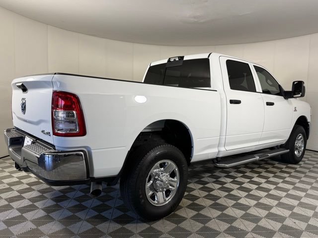 Used 2024 RAM 2500 Tradesman w/ Chrome Appearance Group AWD/4WD image 10