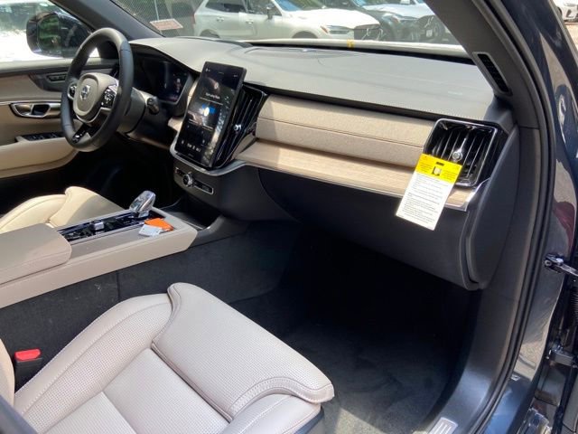 New 2026 Volvo XC90 B6 Ultra image 19