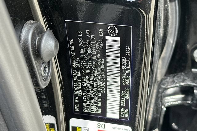 Used 2025 Lexus ES 350 w/ Premium Package FWD image 34