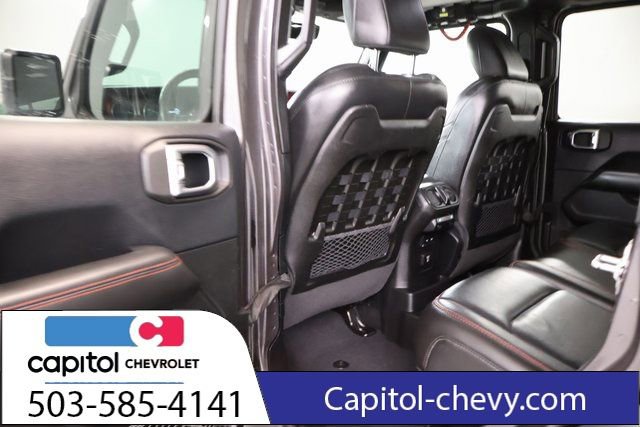 Used 2018 Jeep Wrangler Unlimited Rubicon image 26