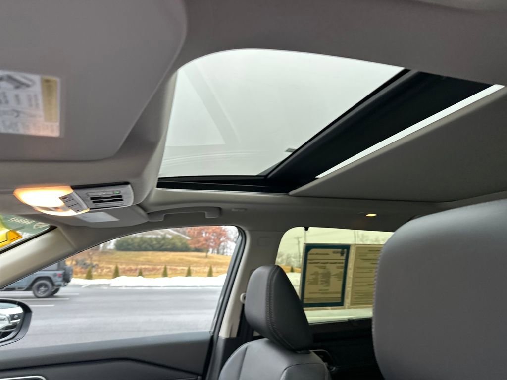 Used 2026 Nissan Rogue Platinum w/ Platinum Premium Package image 26