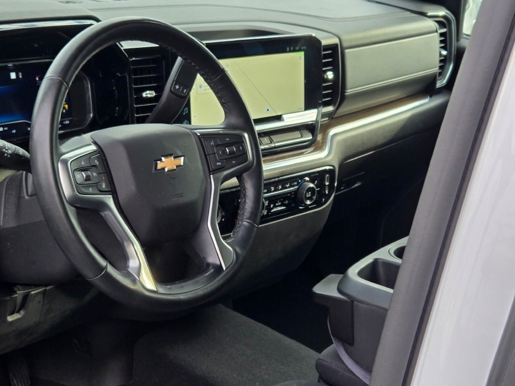 Certified 2023 Chevrolet Silverado 1500 LT AWD/4WD image 21