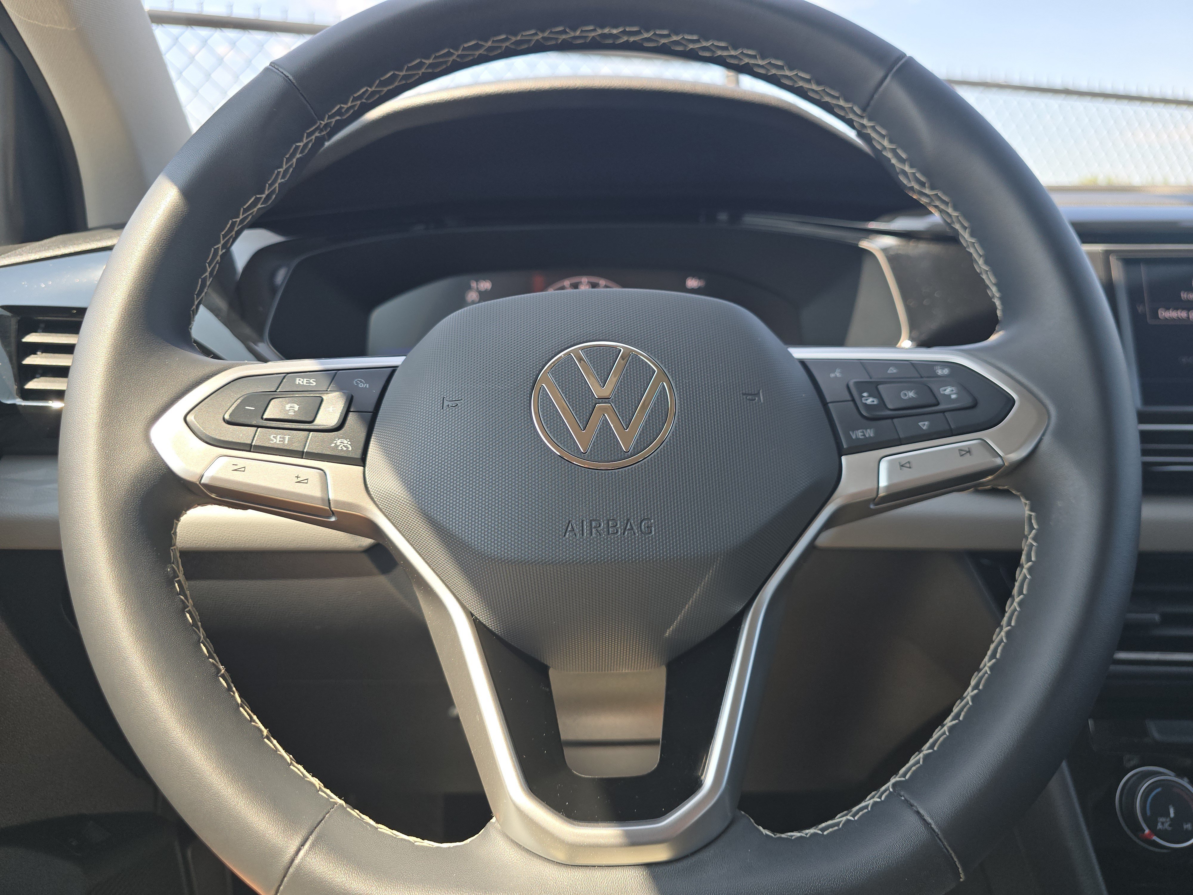 Certified 2024 Volkswagen Taos S FWD image 21