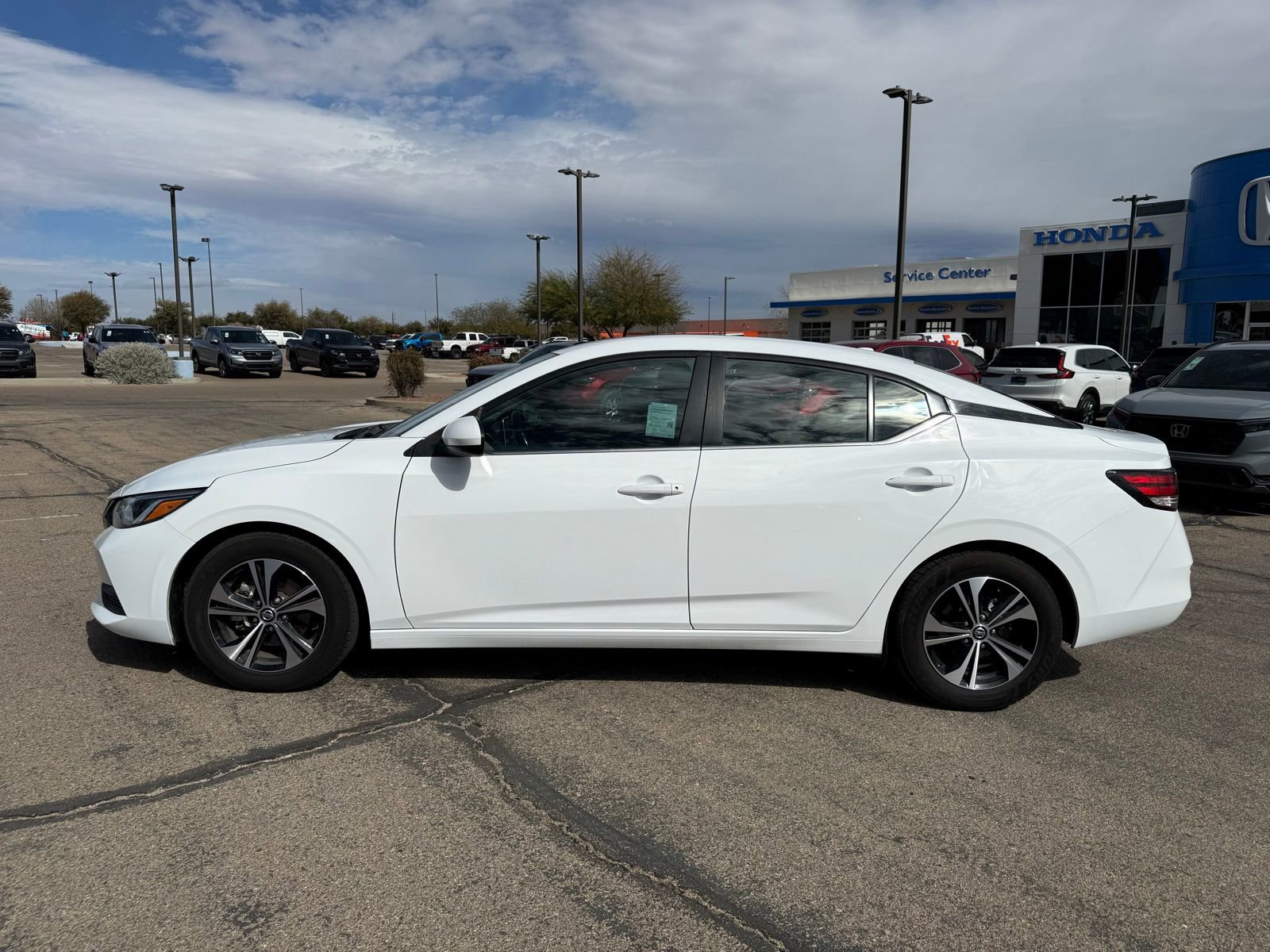 Used 2022 Nissan Sentra SV image 8