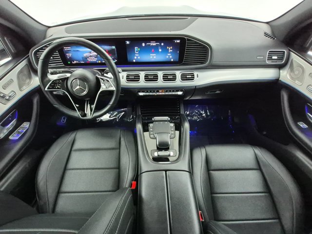 Used 2025 Mercedes-Benz GLS 450 4MATIC image 20