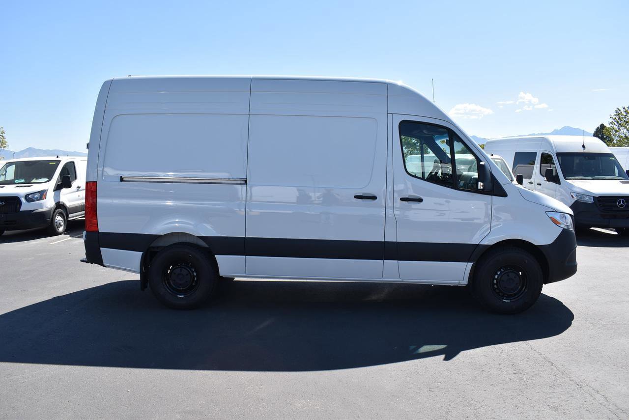 New 2025 Mercedes-Benz Sprinter 2500 image 5