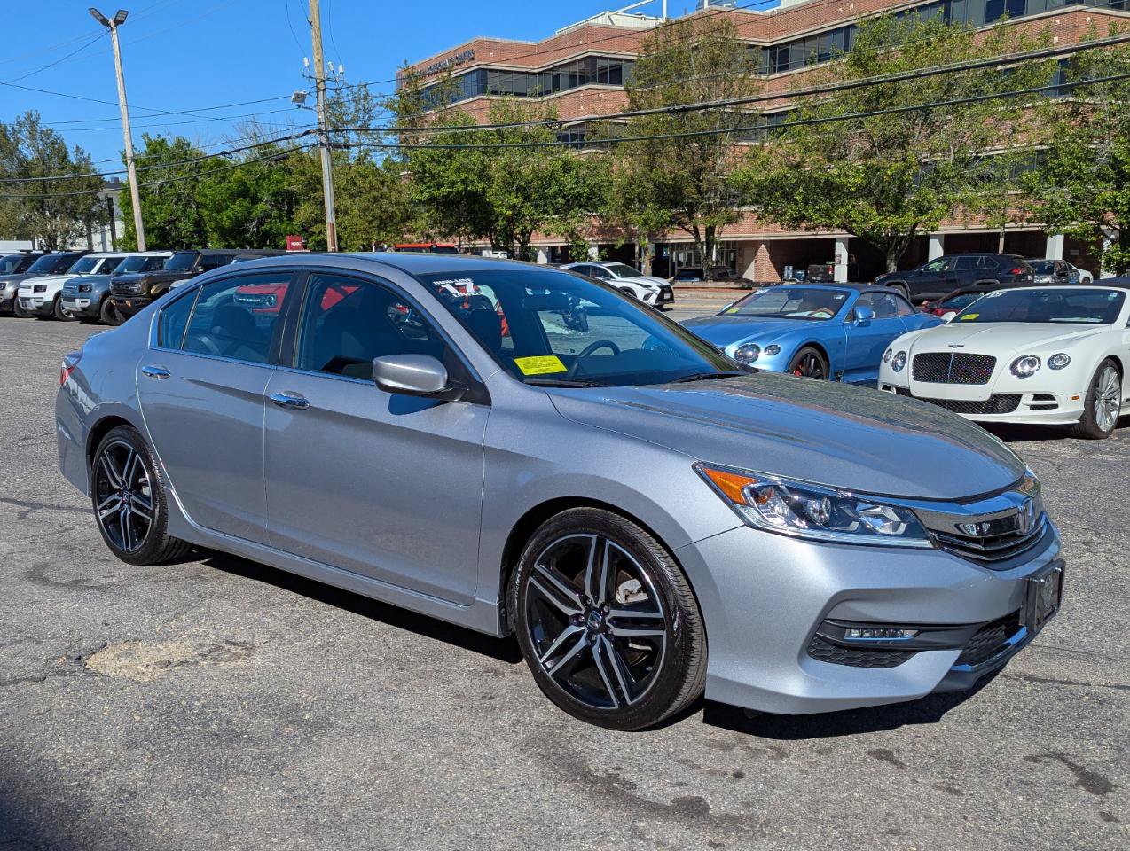 Used 2017 Honda Accord Sport Special Edition image 5