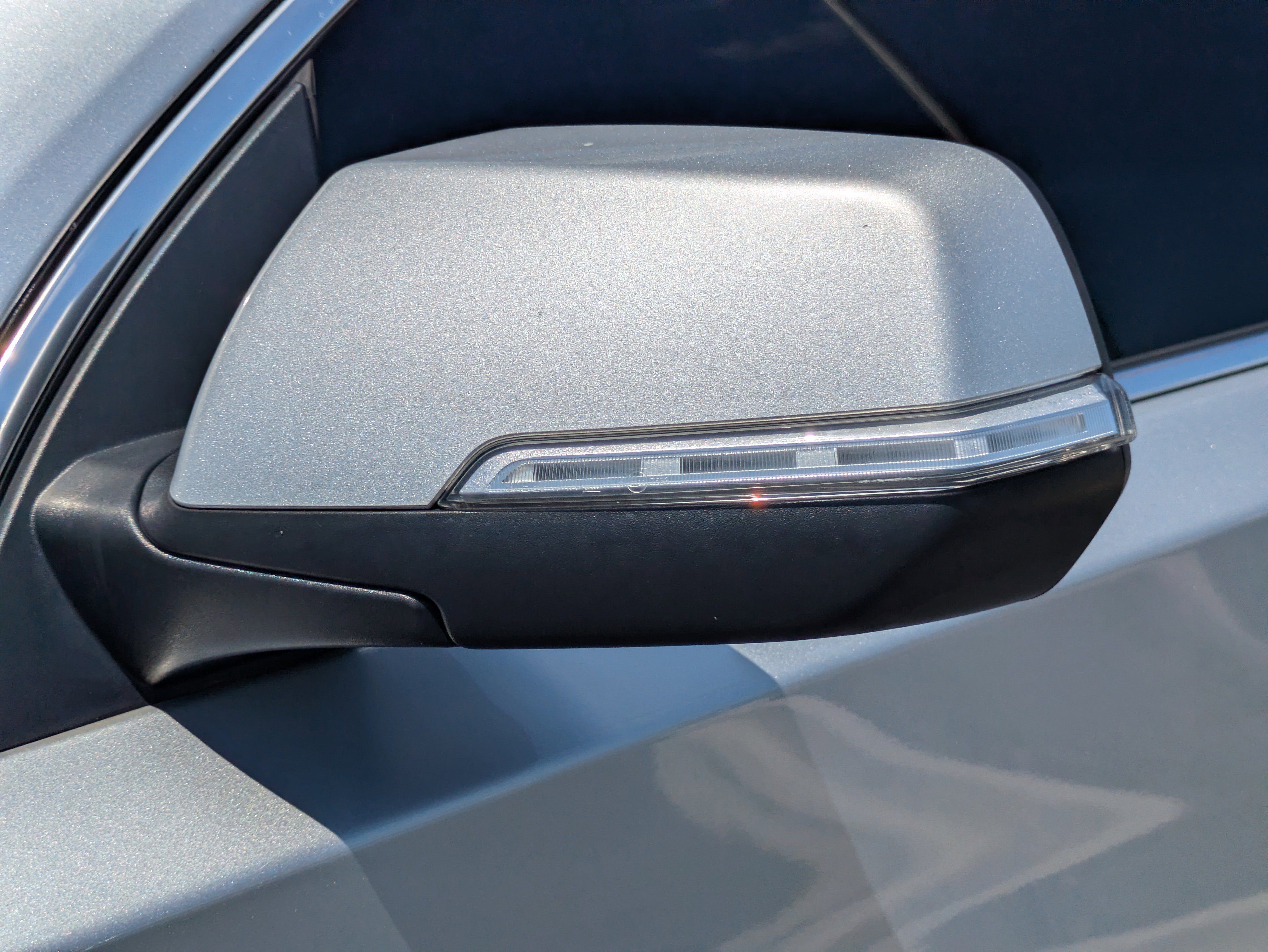 Used 2021 Chevrolet Traverse LT FWD image 34