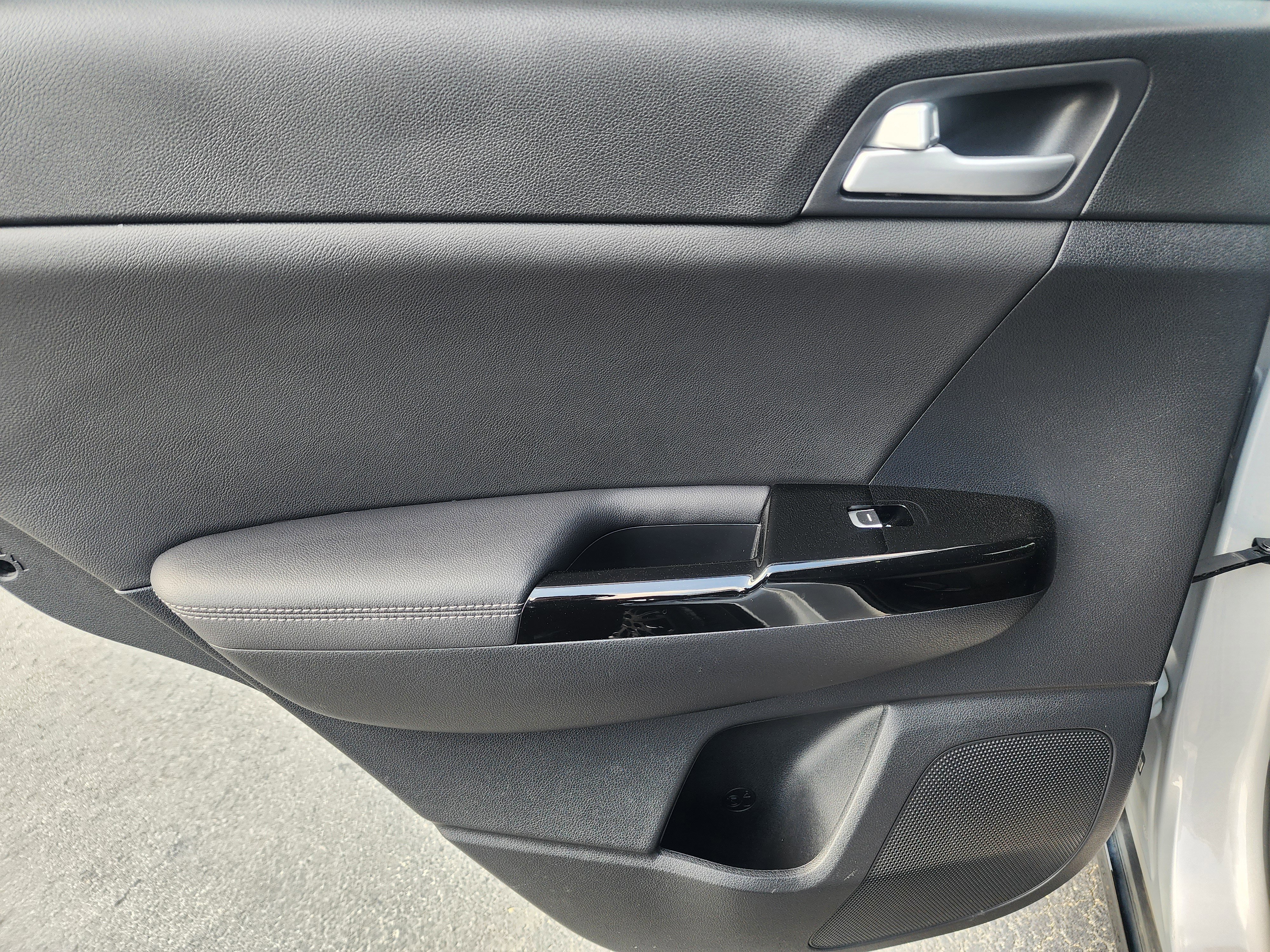 Used 2021 Kia Sportage S w/ S FWD Premium Package image 14