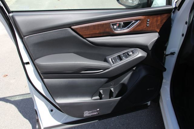 Certified 2025 Subaru Ascent Touring AWD/4WD image 16