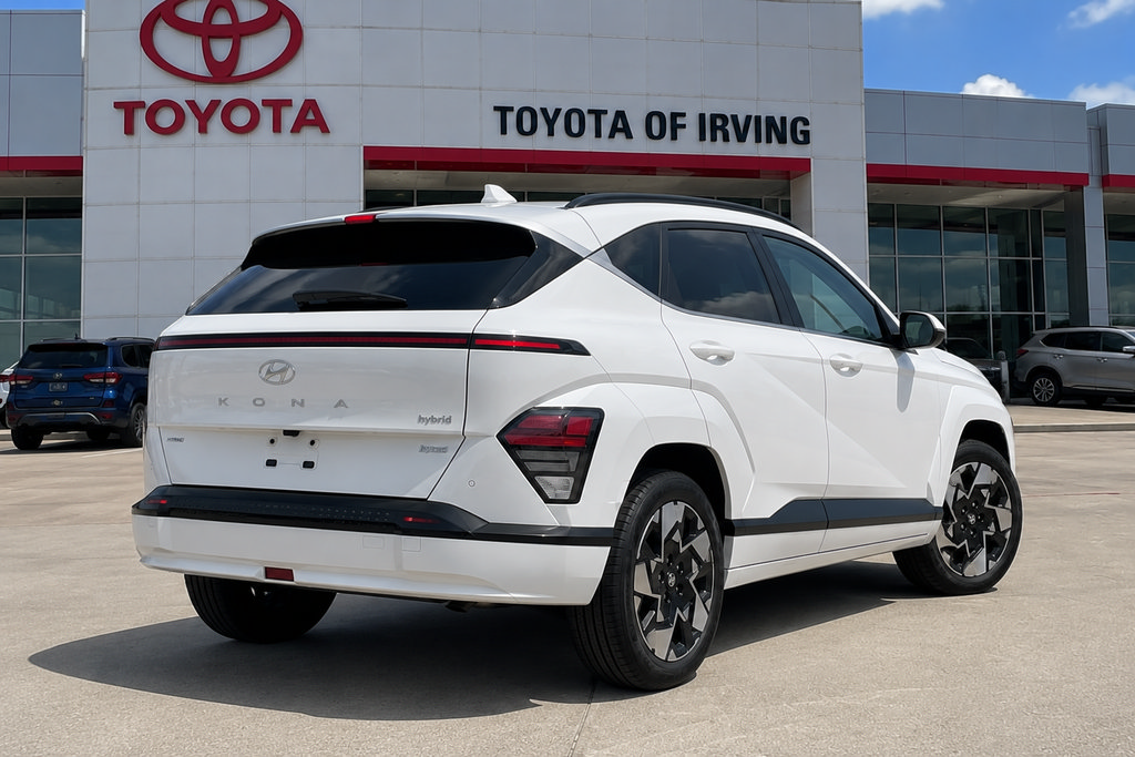 Used 2024 Hyundai Kona Limited AWD/4WD image 2