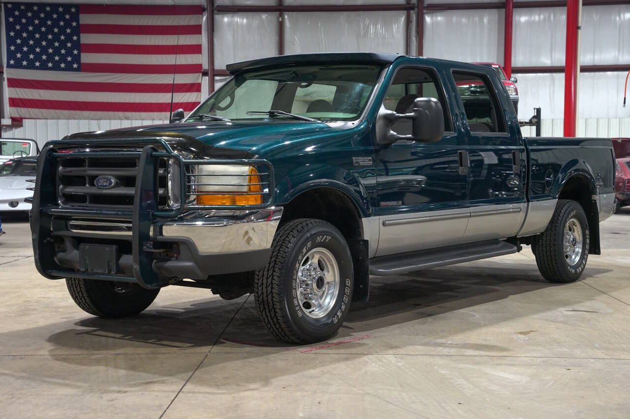 Used 1999 Ford F250 XLT image 1