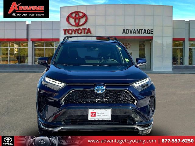 Used 2023 Toyota RAV4 SE w/ Weather & Moonroof Package image 2