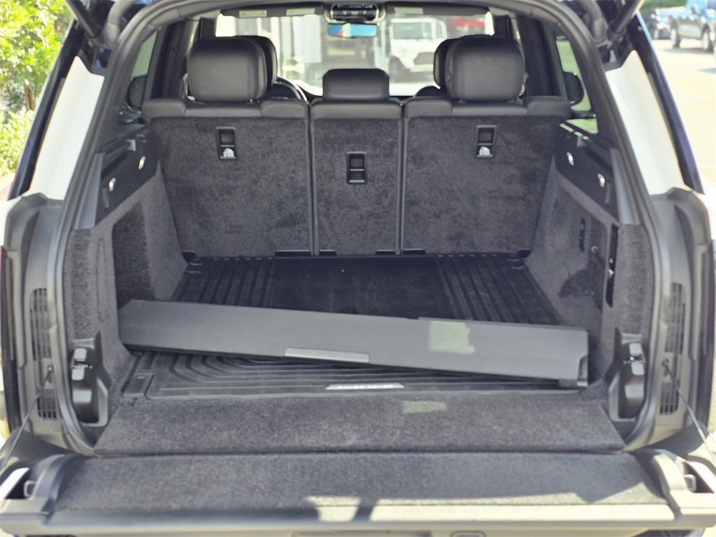 Used 2023 Land Rover Range Rover SE image 10
