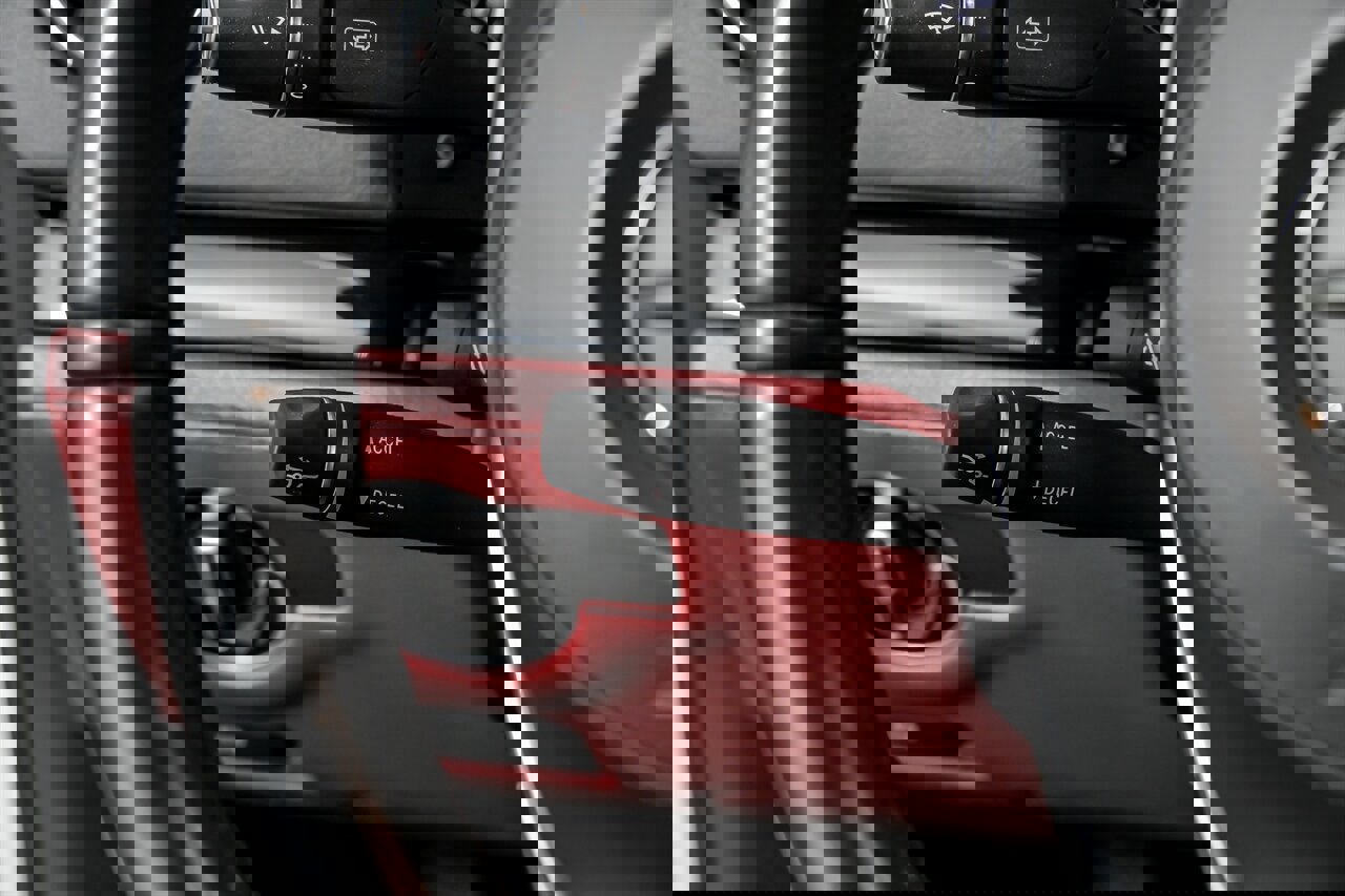 Used 2018 Mercedes-Benz SL 63 AMG image 33