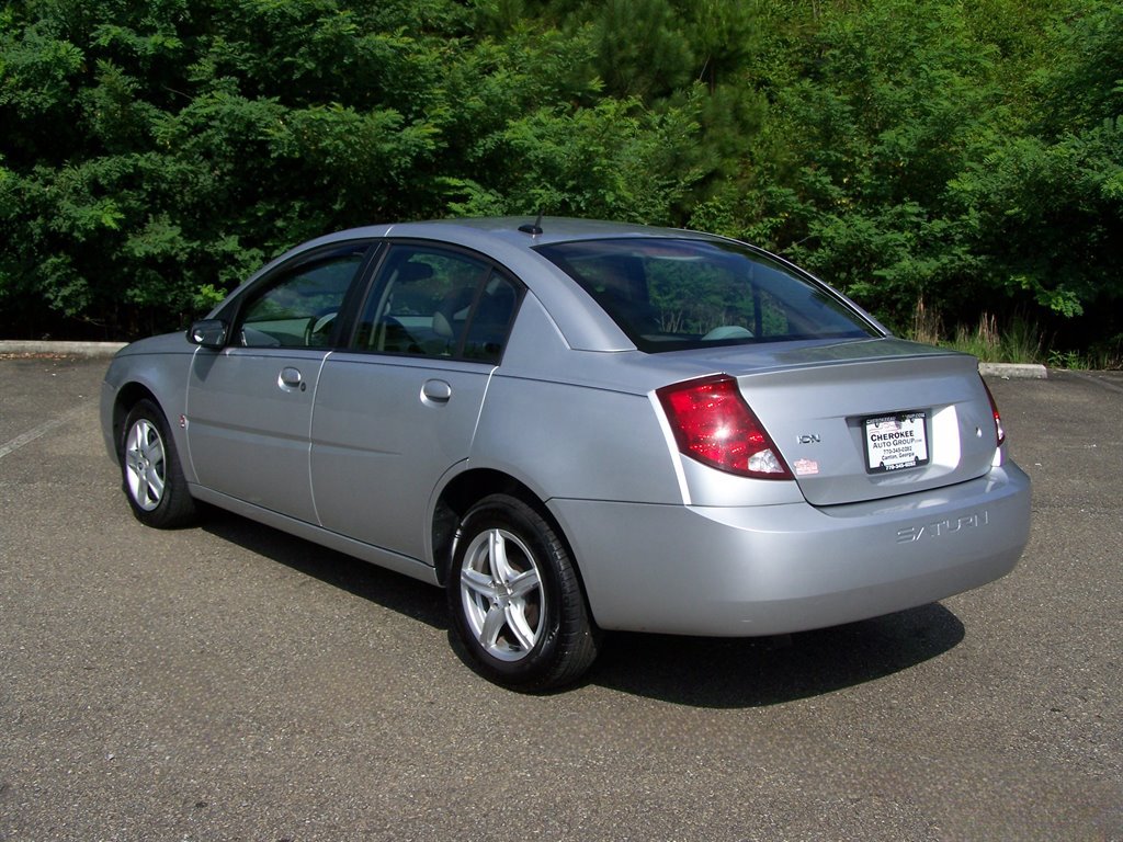 Used 2006 Saturn ION Level 2 FWD image 4