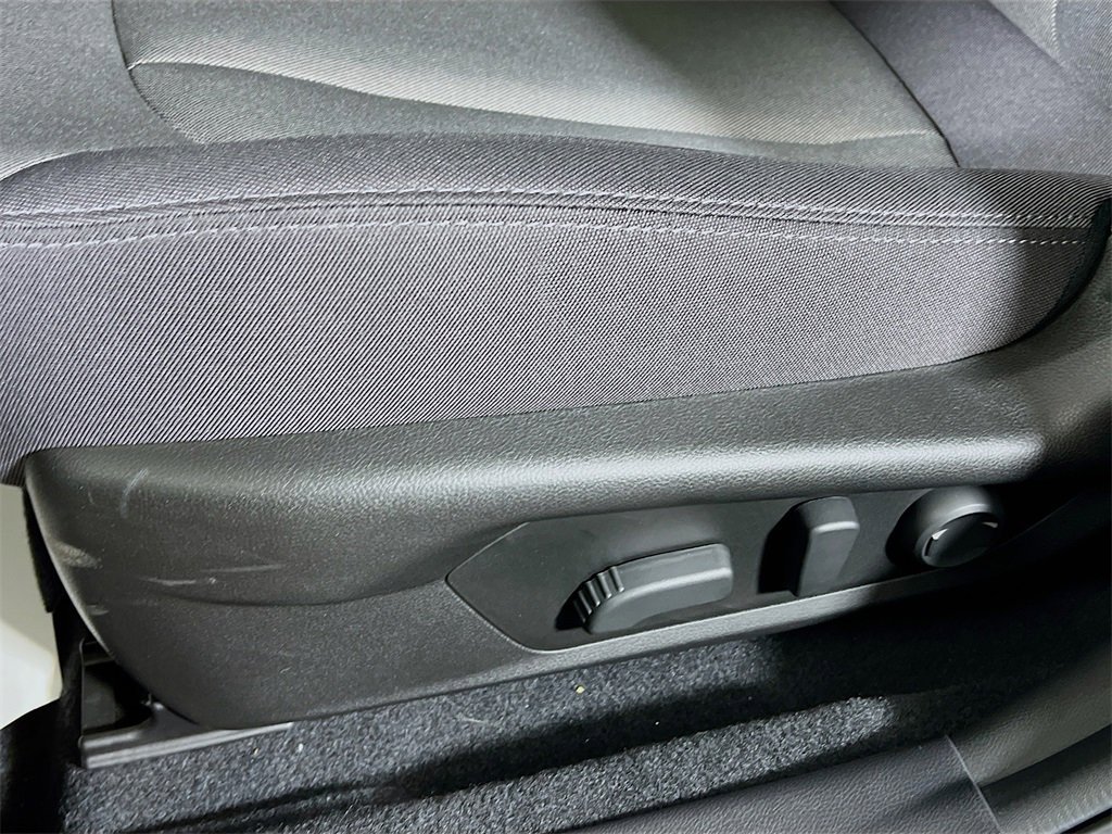 New 2025 Subaru Crosstrek 2.5i Premium image 16