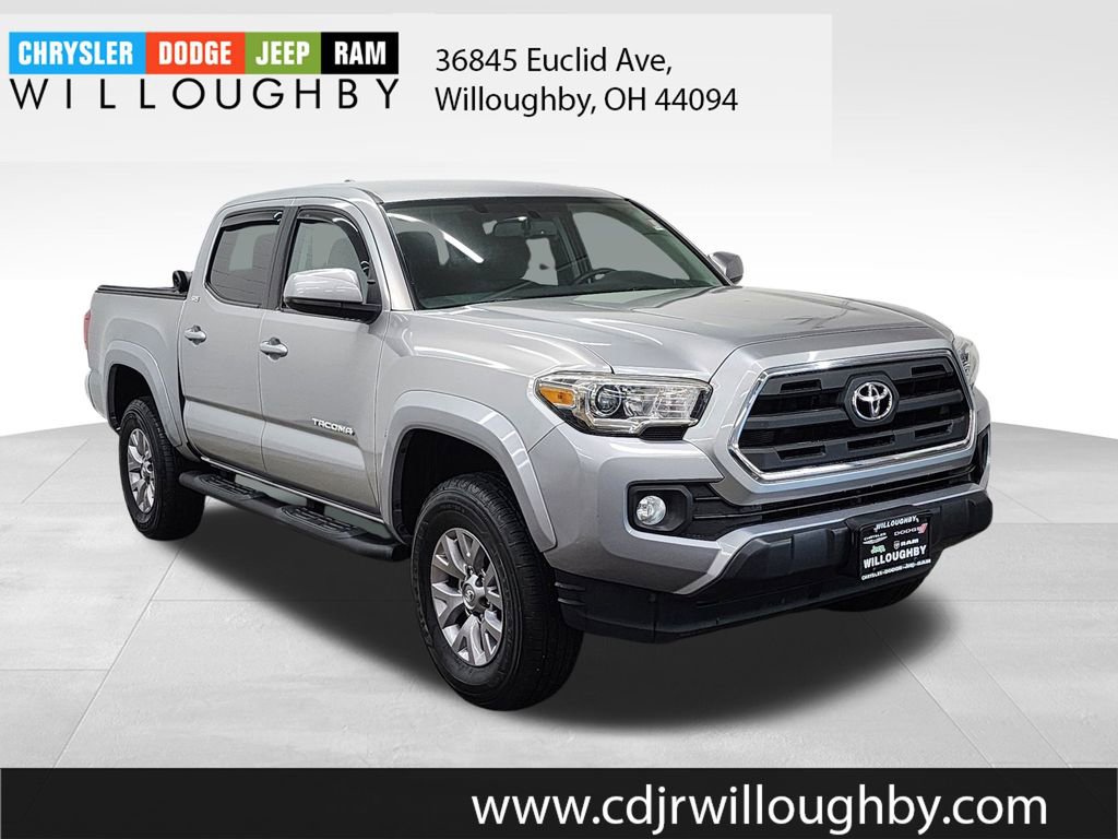 Used 2017 Toyota Tacoma SR5 w/ Tow Package AWD/4WD image 3