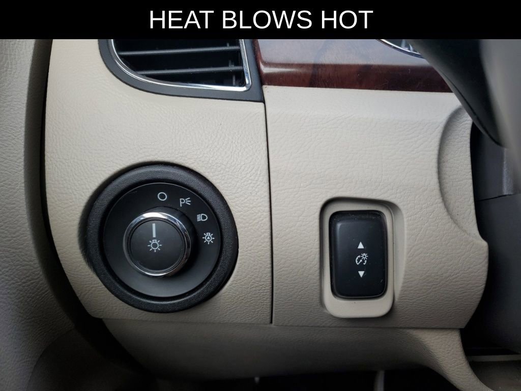 Used 2011 Ford Taurus Limited w/ 301A Rapid Spec Order Code image 16