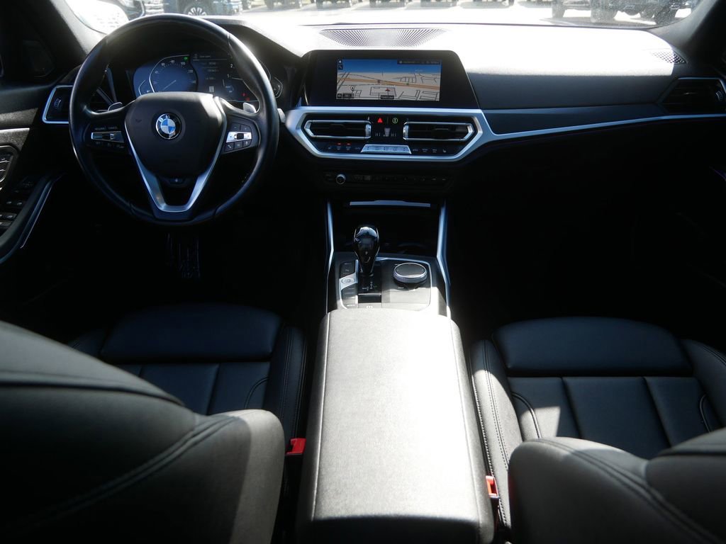 Used 2021 BMW 330i xDrive Sedan w/ Convenience Package AWD/4WD image 20