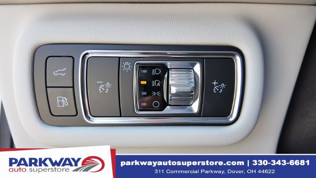 New 2026 Lincoln Nautilus Reserve AWD/4WD image 28