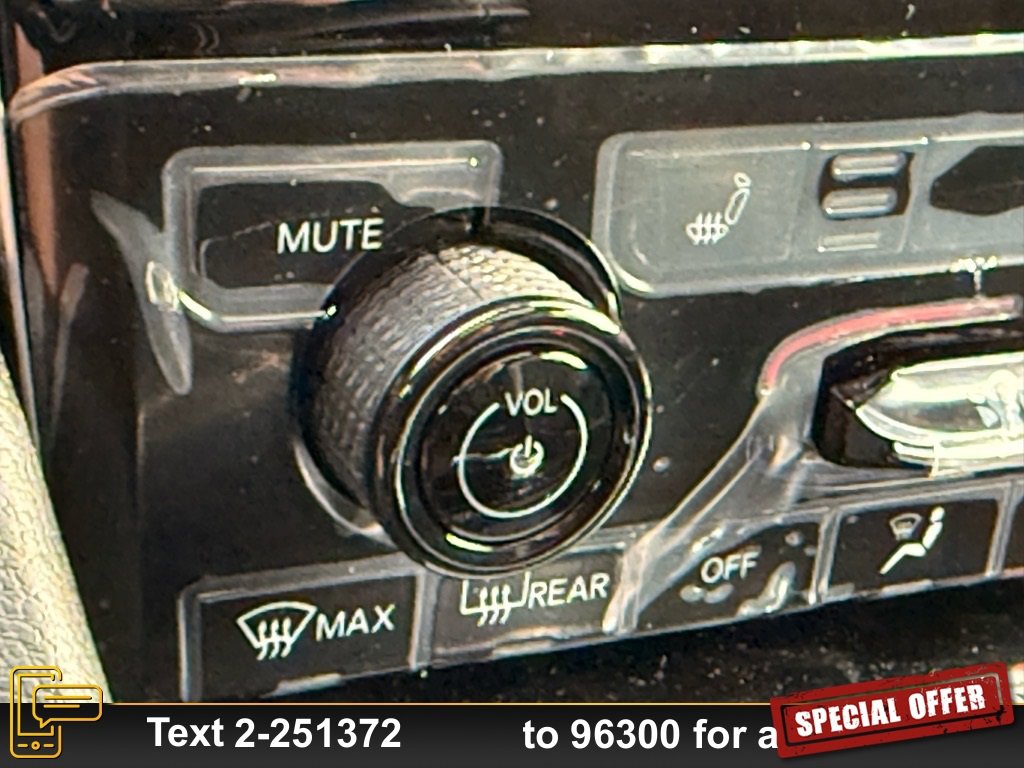 New 2025 Jeep Grand Cherokee L Altitude image 17