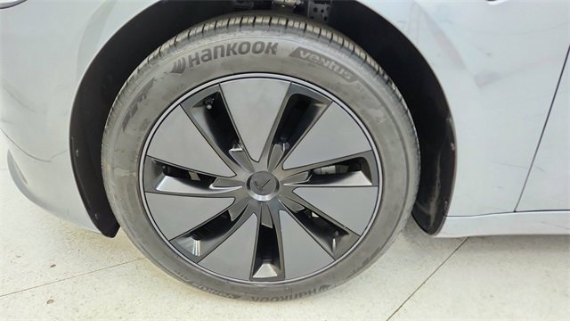 Used 2025 Tesla Model 3 Long Range image 60