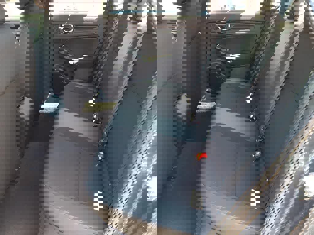 Used 2023 Honda Civic Sport image 9