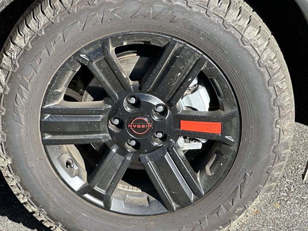 Certified 2025 Nissan Rogue SV image 8