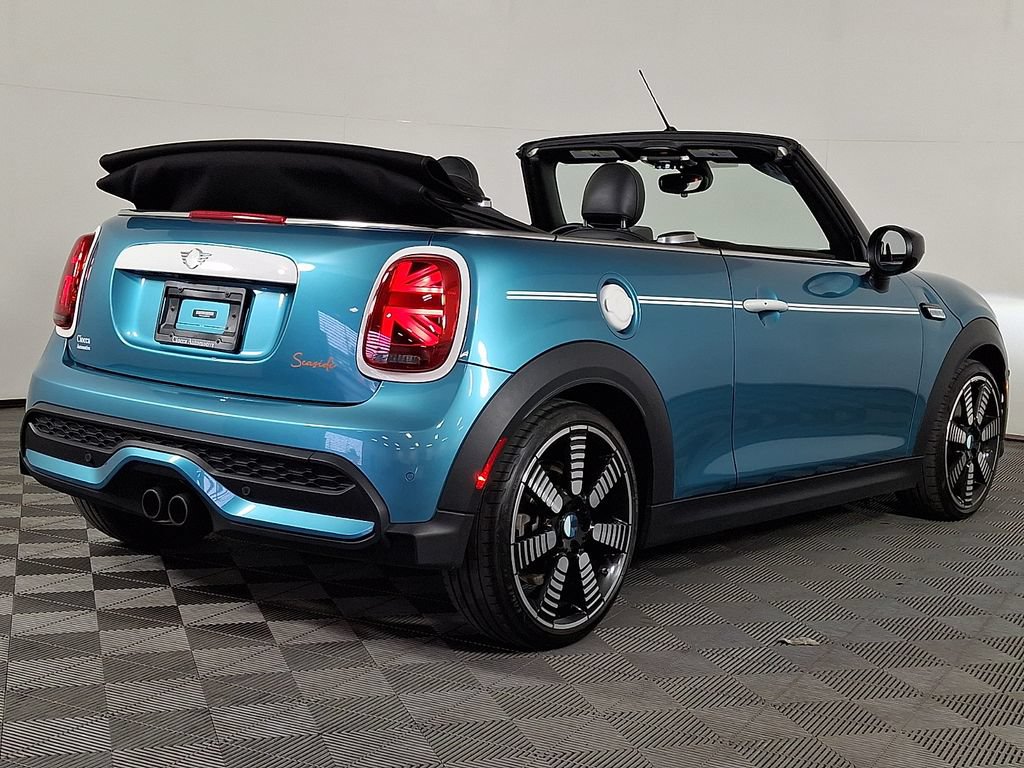 Used 2024 MINI Cooper S w/ Seaside Edition FWD image 9