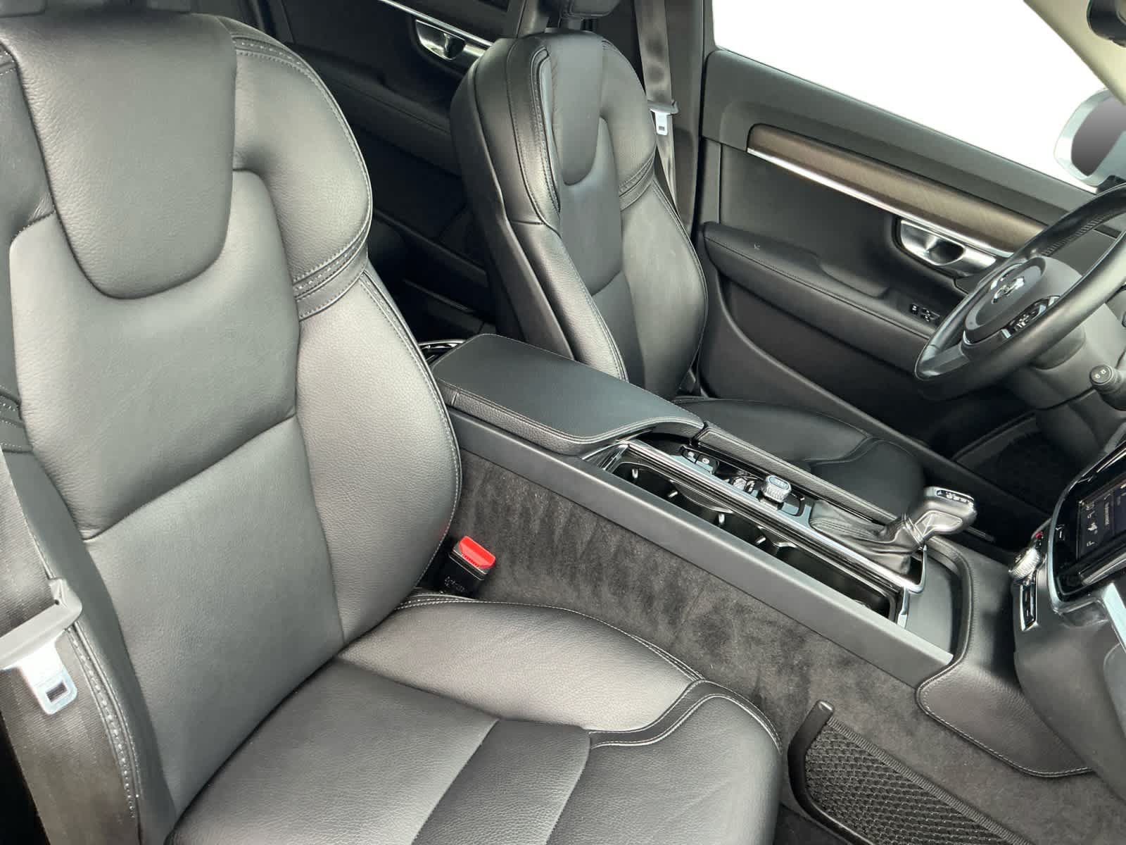 Used 2018 Volvo V90 T5 Cross Country w/ Convenience Package AWD/4WD image 15